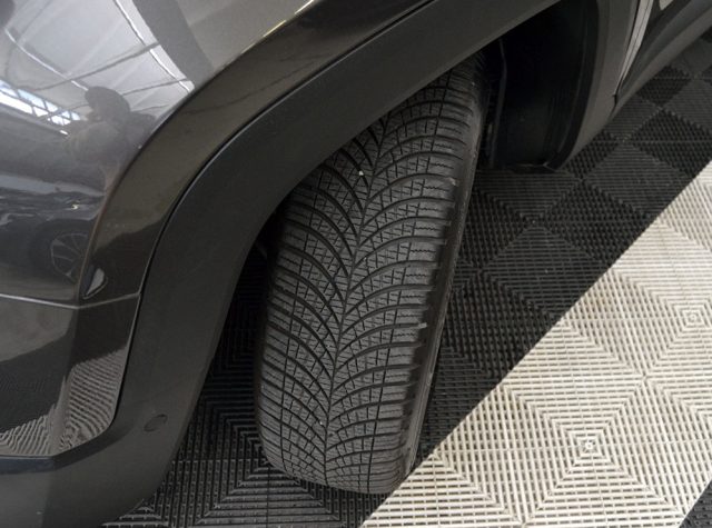 JEEP Renegade usata, con Sedile posteriore sdoppiato