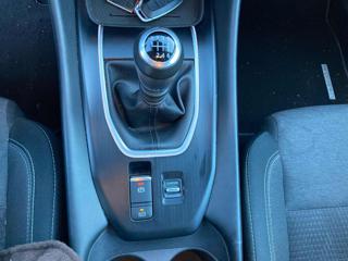 NISSAN Qashqai usata, con Lettore CD