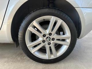 SKODA Roomster usata 37