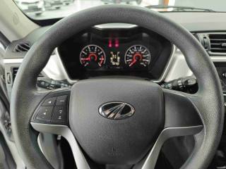 MAHINDRA KUV100 usata 16