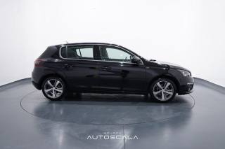 PEUGEOT 308 usata, con Cerchi in lega