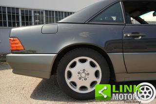 MERCEDES-BENZ SL 280 usata, con Volante in pelle