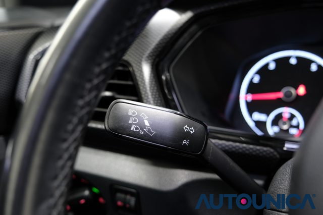 VOLKSWAGEN T-Cross usata, con Bracciolo