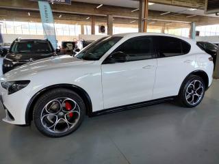 ALFA ROMEO Stelvio usata, con Autoradio