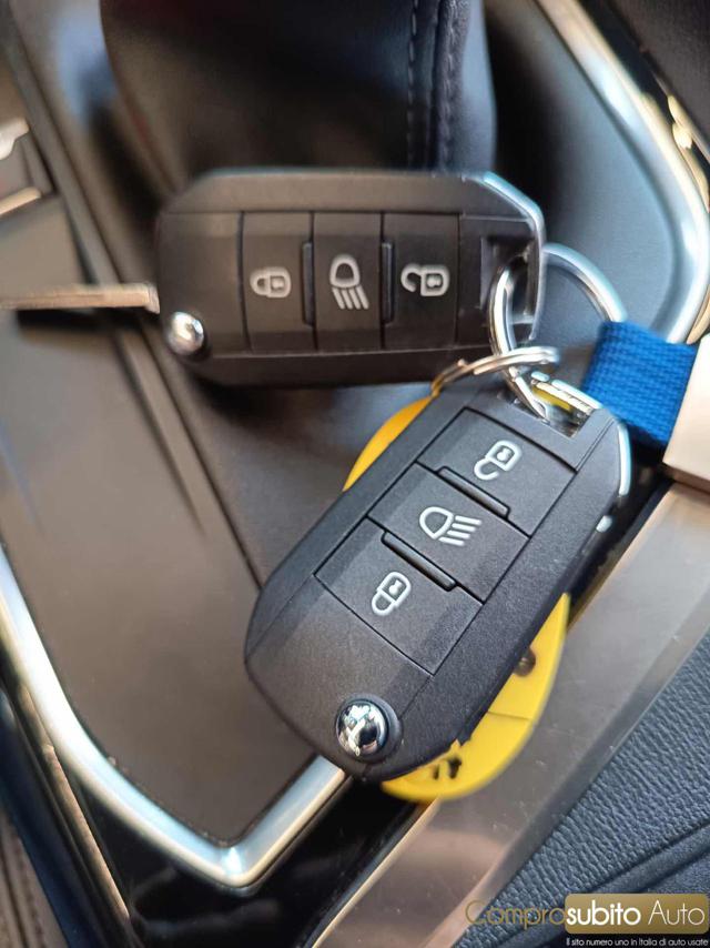 PEUGEOT 3008 usata, con Sistema di navigazione