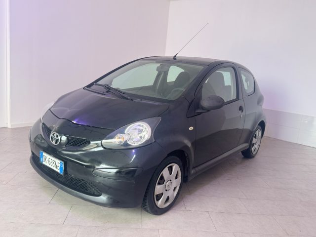 TOYOTA Aygo usata 2