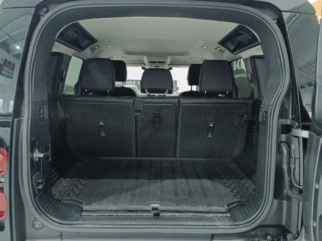 LAND ROVER Defender usata, con ESP