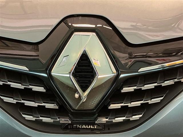 RENAULT Clio usata, con Hill holder