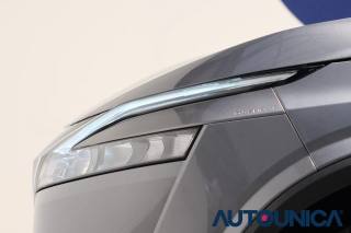NISSAN Qashqai usata, con Fari LED