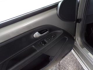 VOLKSWAGEN e-up! usata 66