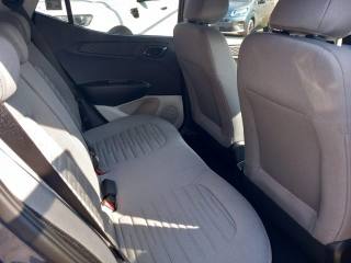 HYUNDAI i10 usata, con Sistema di navigazione