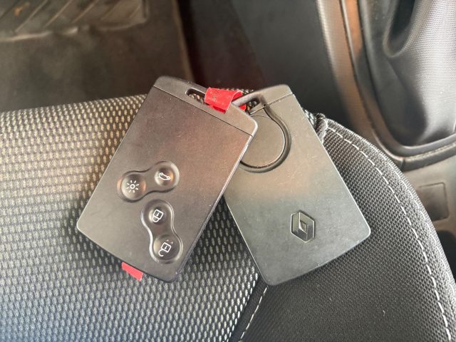 RENAULT Clio usata 37