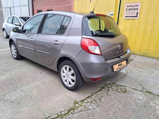 RENAULT Clio usata, con Airbag