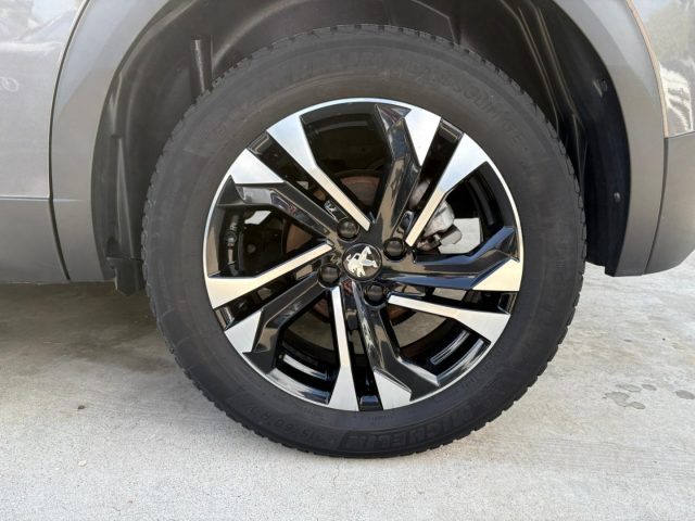 PEUGEOT 2008 usata, con Interni in pelle