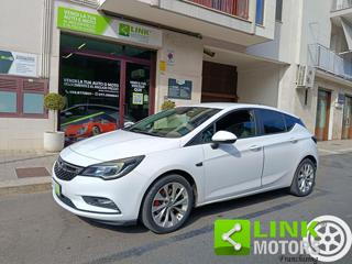 OPEL Astra usata, con Sedile posteriore sdoppiato