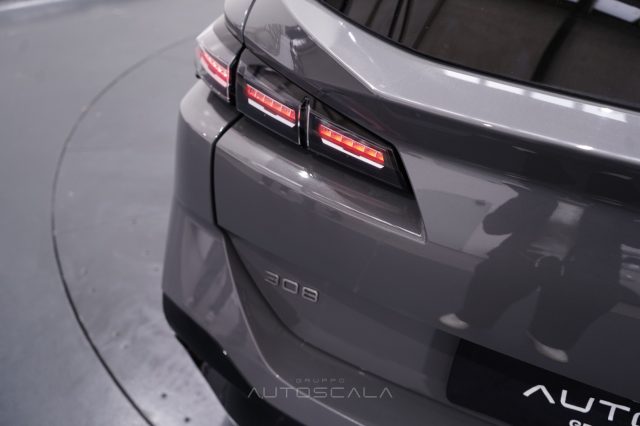 PEUGEOT 308 usata, con Sensore di pioggia