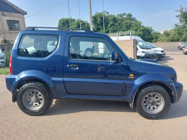 SUZUKI Jimny usata, con Cerchi in lega