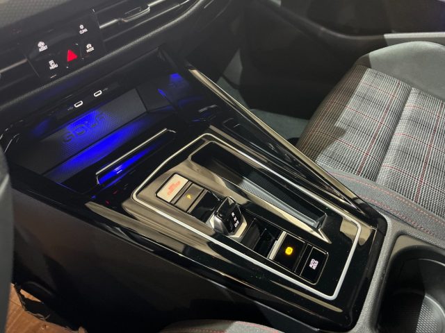 VOLKSWAGEN Golf usata, con Servosterzo