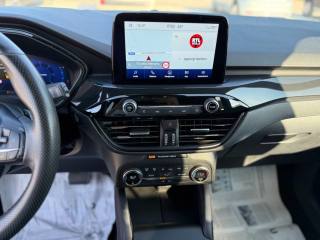 FORD Kuga usata, con Autoradio digitale