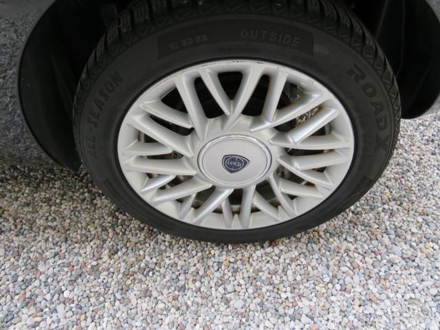 LANCIA Ypsilon usata, con Airbag testa