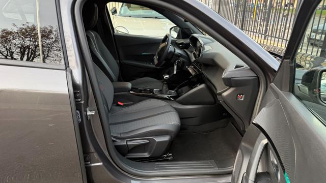PEUGEOT 2008 usata, con Park Distance Control