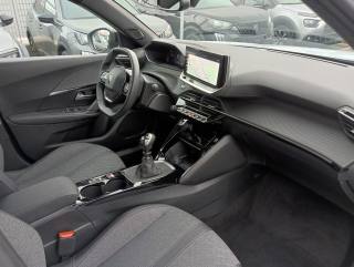 PEUGEOT 2008 usata, con USB