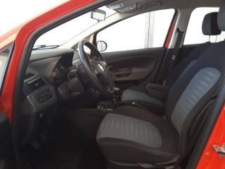 FIAT Punto usata, con Autoradio