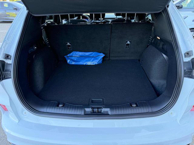 FORD Kuga usata, con Sistema di navigazione