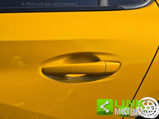 PEUGEOT 208 usata, con Isofix