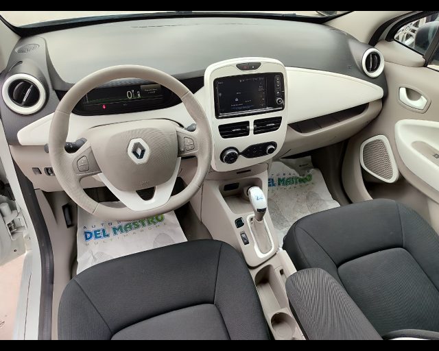 RENAULT ZOE usata 16