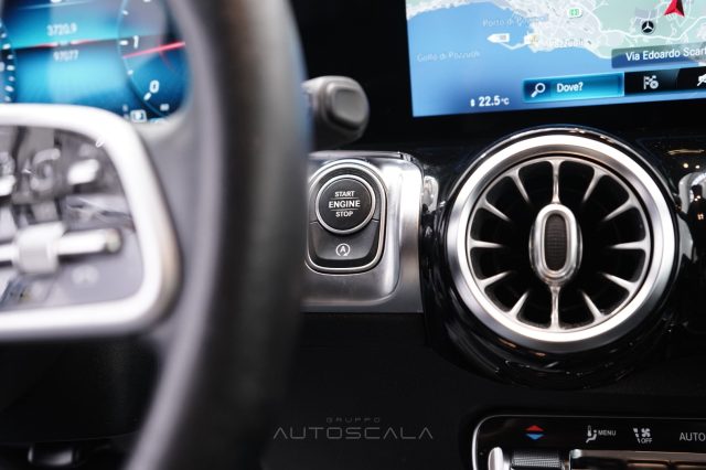 MERCEDES-BENZ GLB 200 usata, con Controllo elettronico della corsia