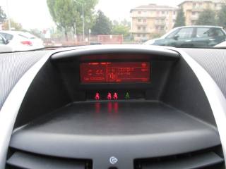 PEUGEOT 207 usata, con MP3