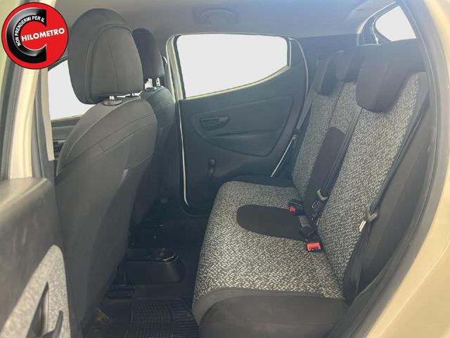 LANCIA Ypsilon usata, con Sedile posteriore sdoppiato