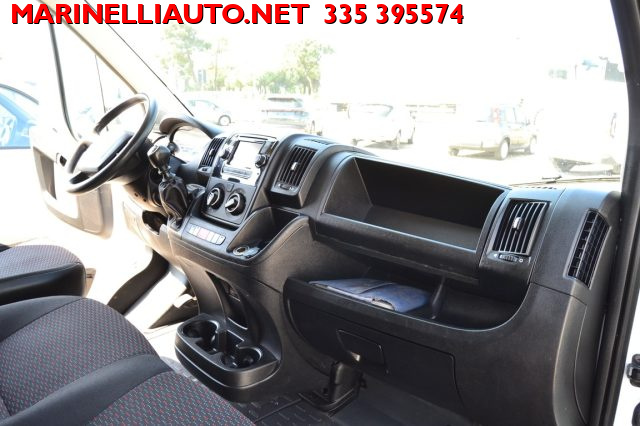 PEUGEOT Boxer usata 19