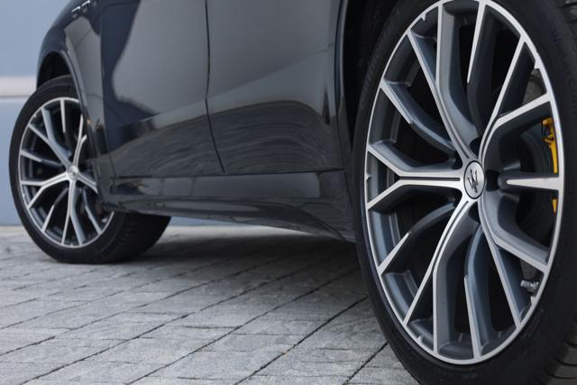 MASERATI Grecale usata, con Fari full-led