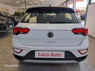 VOLKSWAGEN T-Roc usata, con Alzacristalli elettrici