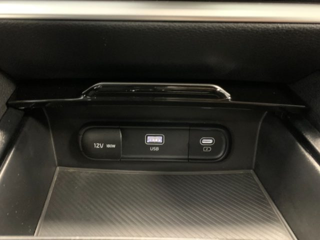 KIA Sportage usata, con USB