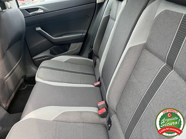 VOLKSWAGEN Polo usata, con Bracciolo