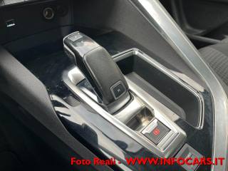 PEUGEOT 3008 usata, con Touch screen