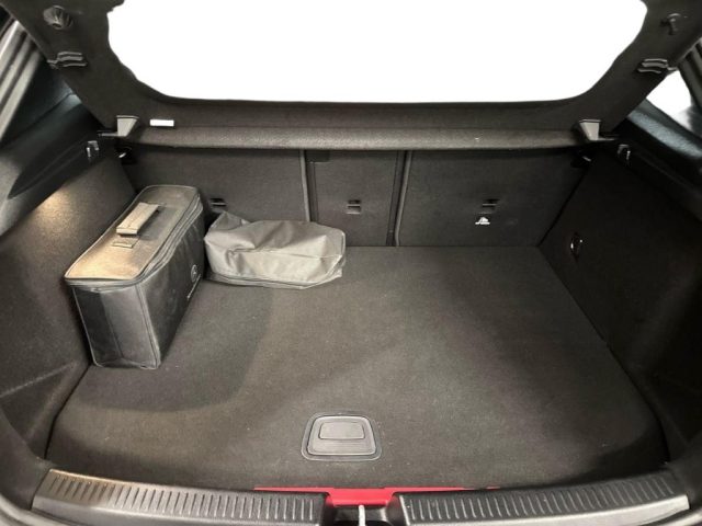 MERCEDES-BENZ A 250 usata, con Chiusura centralizzata