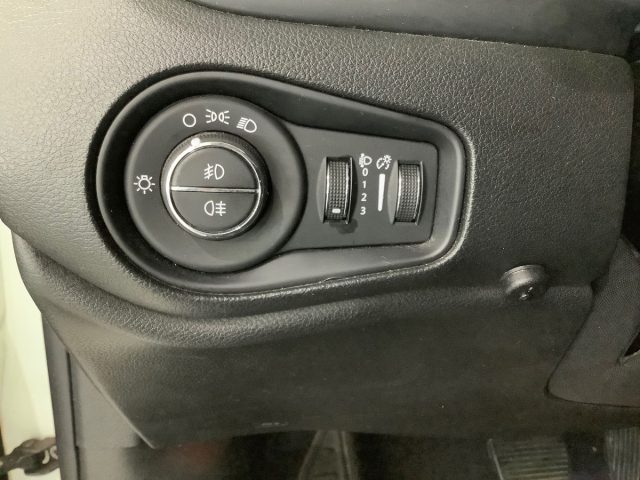 JEEP Renegade usata, con Autoradio digitale