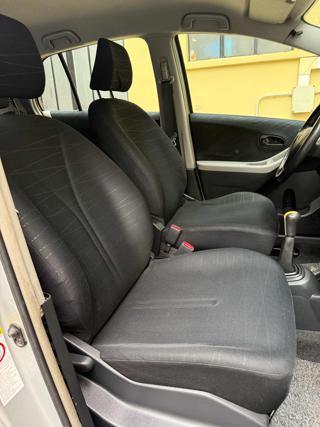 TOYOTA Yaris usata, con Servosterzo