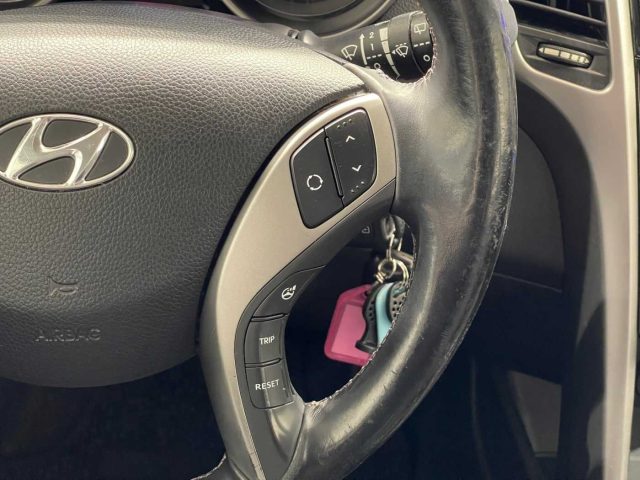 HYUNDAI i30 usata 20