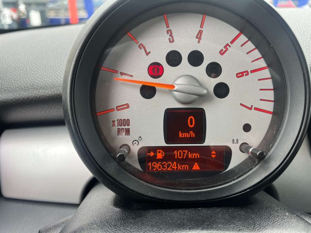 MINI Cooper D usata, con Boardcomputer