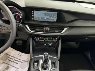 ALFA ROMEO Stelvio usata, con Sensori di parcheggio posteriori