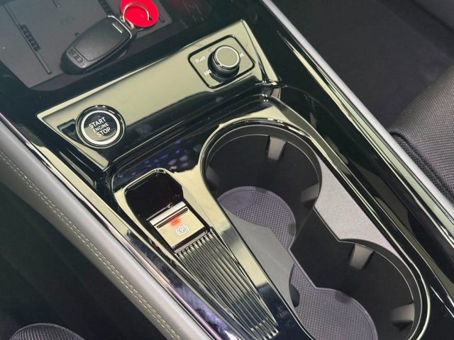 AUDI Q3 usata, con Bluetooth