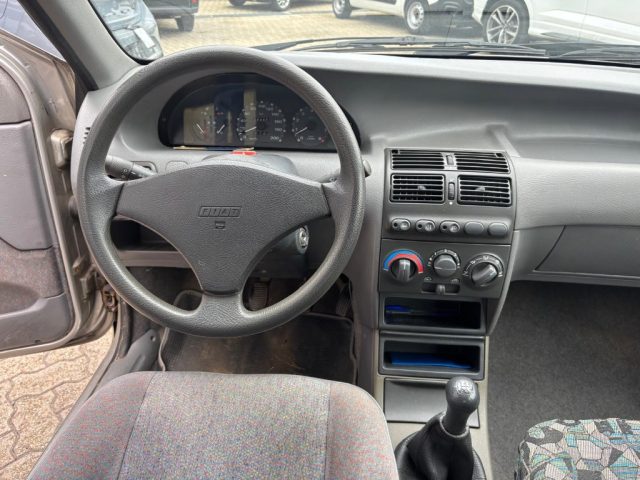 FIAT Punto usata 9
