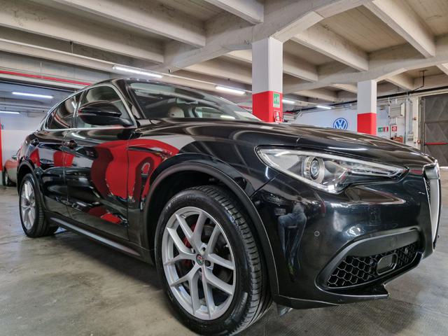 ALFA ROMEO Stelvio usata, con Fari Xenon