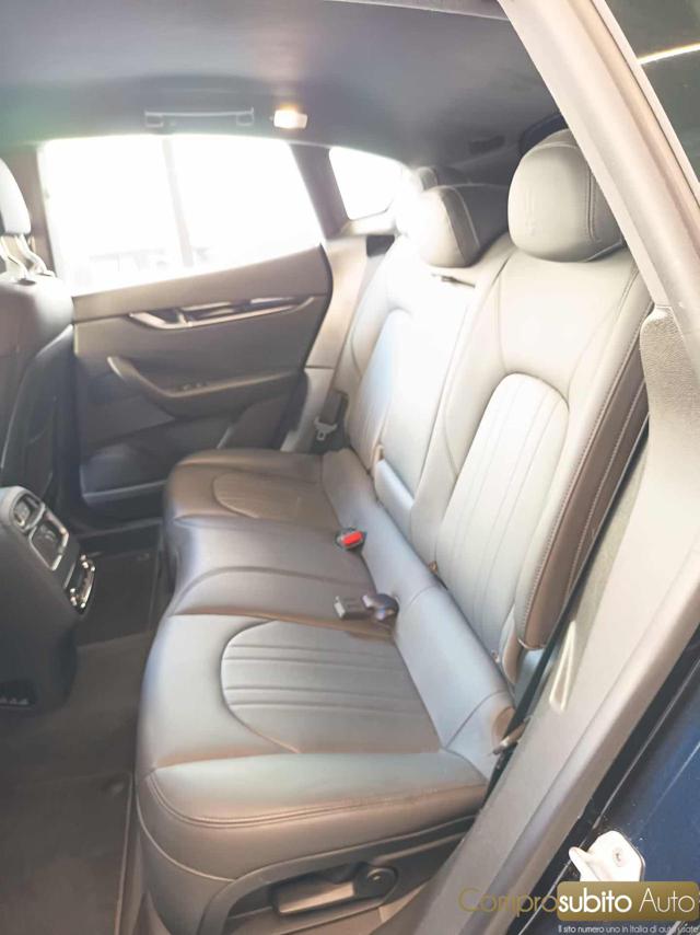 MASERATI Levante usata 34