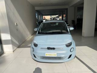 FIAT 500e 3+1 42 kWh Passion tua da ?149,00 mensili